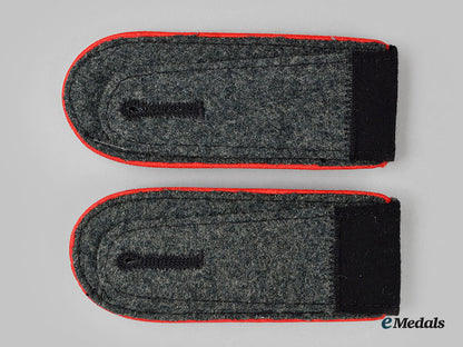 germany,_ss._a_mint_set_of_waffen-_ss_flak/_artillery_enlisted_personnel_shoulder_straps_l22_mnc9920_374_1_1
