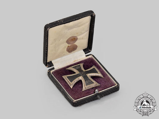 germany,_imperial._a1914_iron_cross_i_class,_with_case_l22_mnc9920_888_1