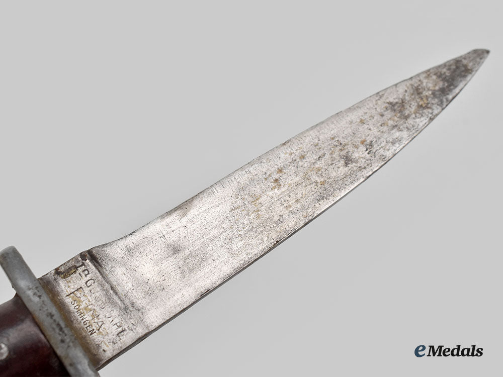 germany,_wehrmacht._a_fighting_knife,_by_puma_l22_mnc9929_477_1