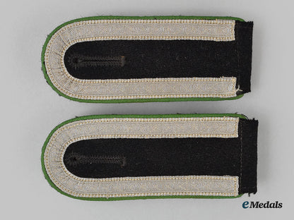 germany,_ss._a_set_of_waffen-_ss_gebirgsjäger_unterscharführer_shoulder_straps_l22_mnc9949_389