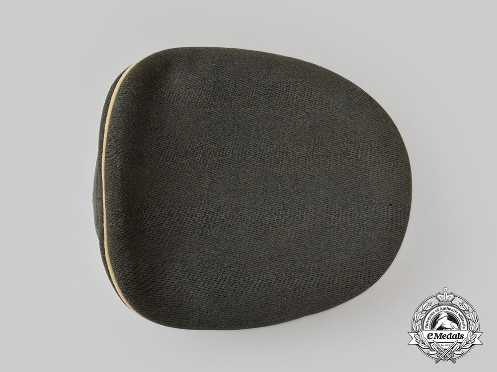 germany,_ss._a_rare_waffen-_ss_cloth-_billed_crusher_visor_cap_l22_mnc9950_043_1