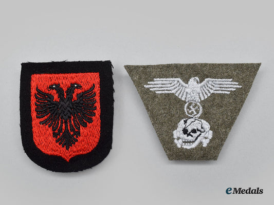 germany,_ss._a_pair_of_uniform_insignia_l22_mnc9962_877_1