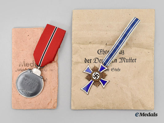 germany,_third_reich._a_pair_of_decorations_l22_mnc9982_325