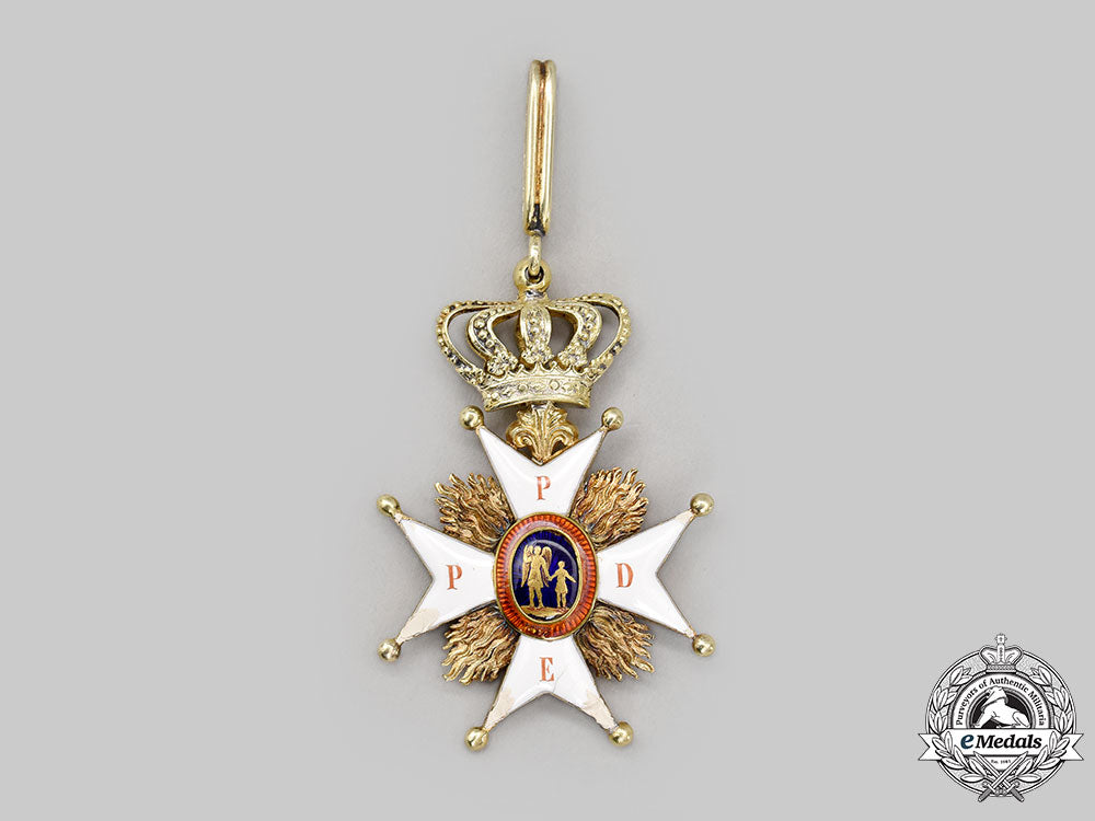 limburg-_styrum,_county._a_rare_order_of_the_four_emperors,_commander_cross_in_gold,_published_example_l22_mnc9990_022_1