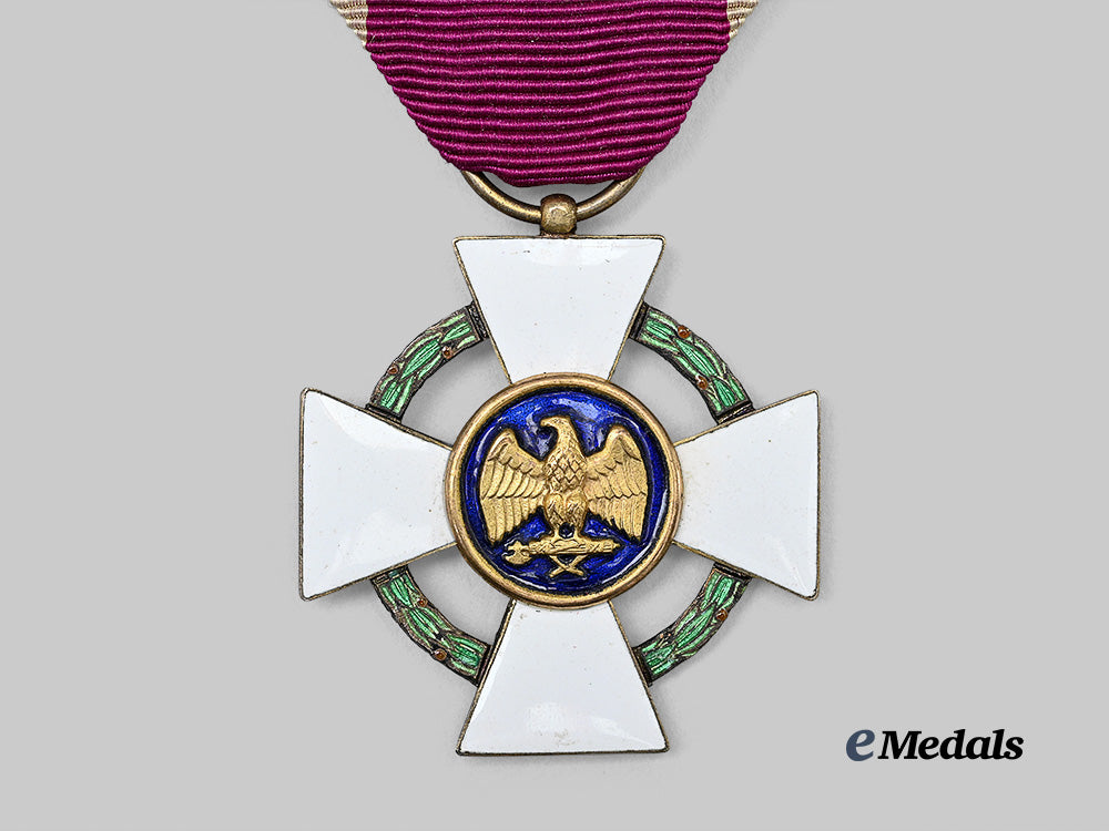 italy,_republic._an_order_of_the_roman_eagle,_knight’s_cross,_c.1944_e_medals__e_u24706_3