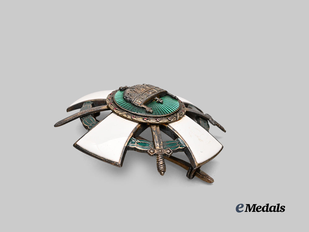 hungary,_kingdom._an_order_of_the_holy_crown,_officer_with_swords_and_war_decoration,_c.1943_e_medals__e_u24368_3