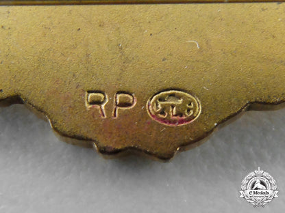four_royal_air_force_badges_l_024_1