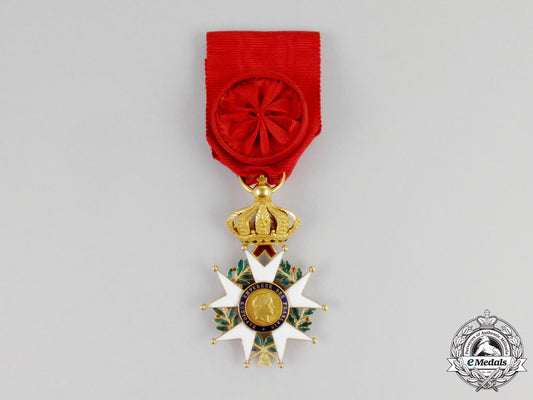 a_fine_french_legion_d'honneur_with_crown_in_gold;_officer(1852-1870)_l_035