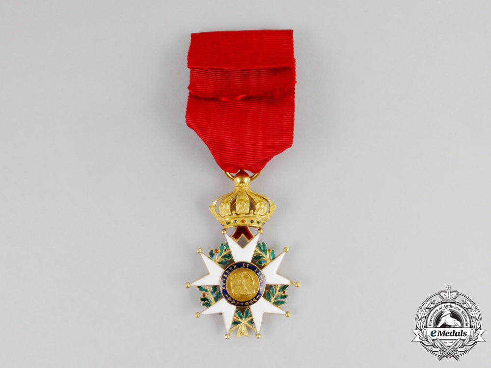 a_fine_french_legion_d'honneur_with_crown_in_gold;_officer(1852-1870)_l_038
