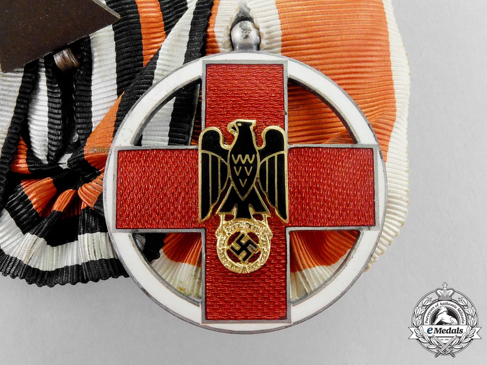 a_first_and_second_war_german_drk_service_medal_bar_grouping_l_089_1