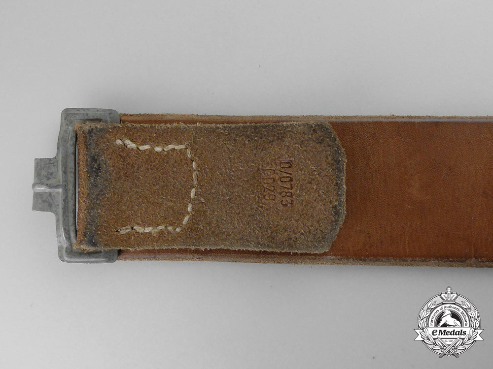 an_unusual_brown_leather_army_belt_l_124