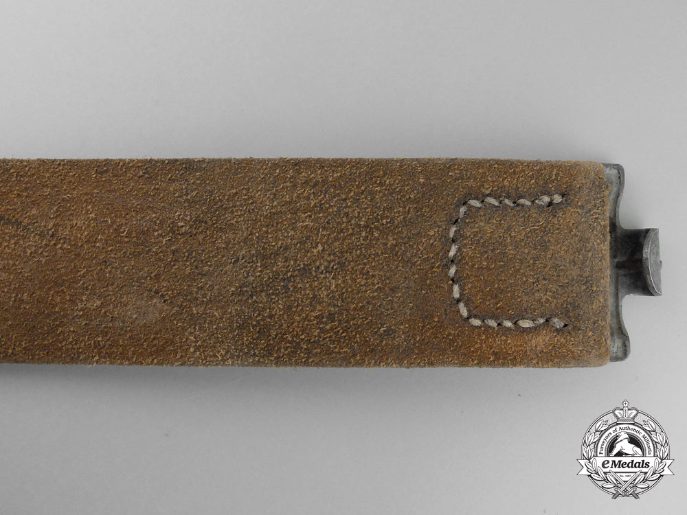 an_unusual_brown_leather_army_belt_l_125