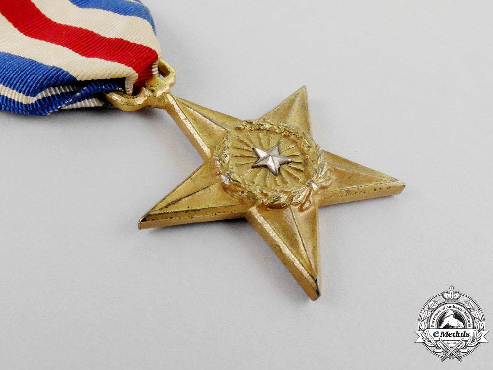 a_silver_star_group_to_brigadier_general_john_robert_dyas_sr.,_united_states_air_force_l_152_1