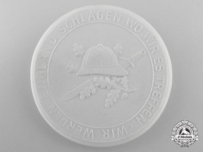 a_rare_panzer_afrikakorps_meissen_medallion_l_161