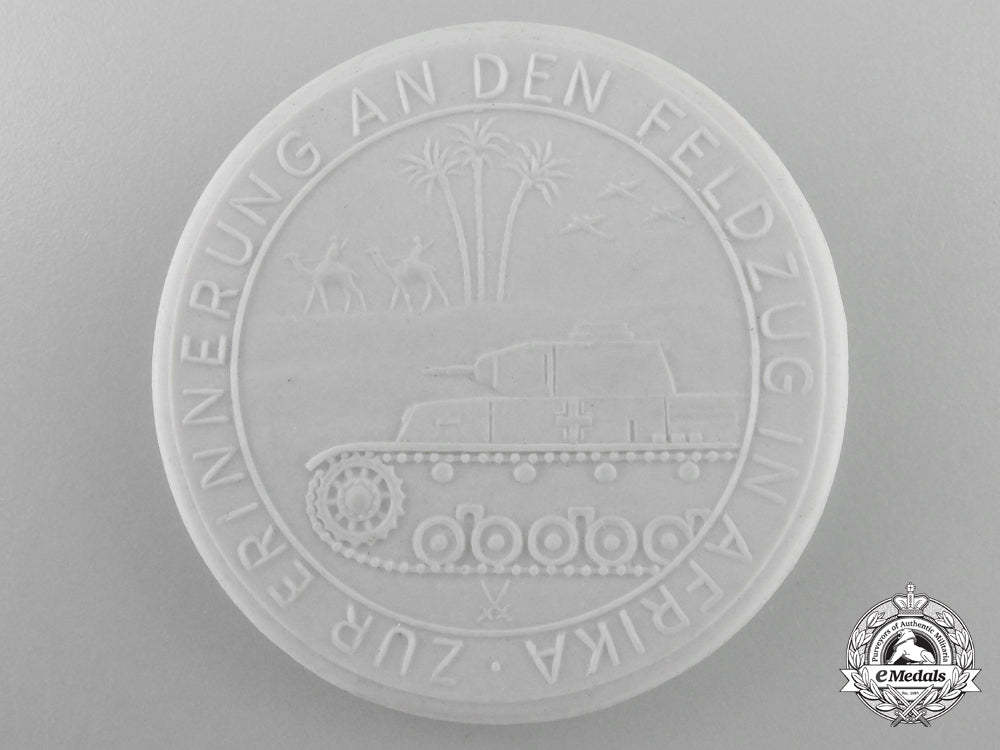 a_rare_panzer_afrikakorps_meissen_medallion_l_162