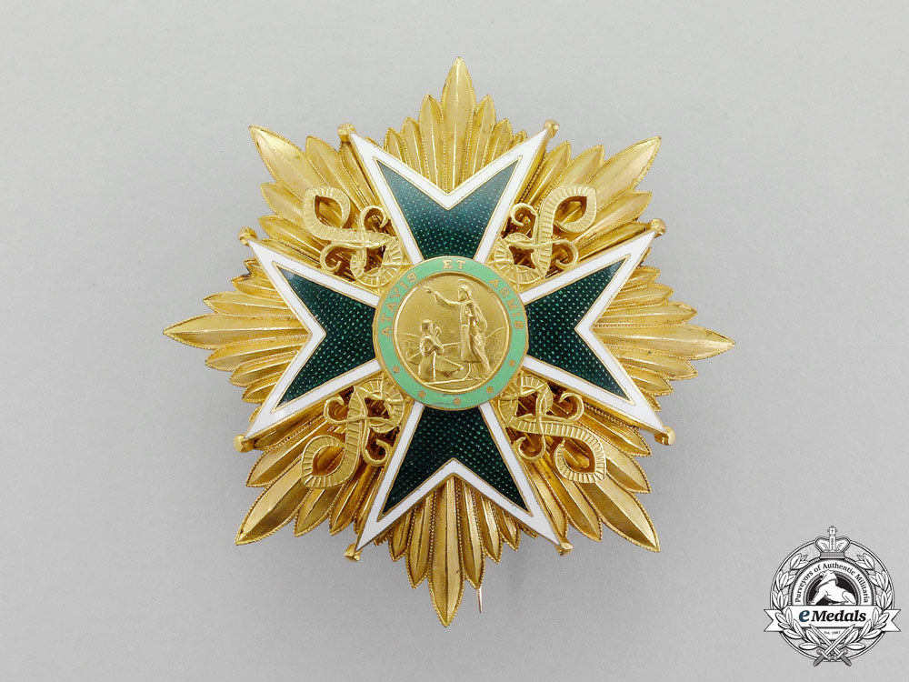 international._a_military_and_hospitaller_order_of_saint_lazarus,_breast_star,_c.1975_l_213_1_1_1