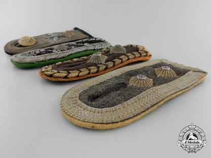 germany._a_lot_of_four_shoulder_straps_l_240