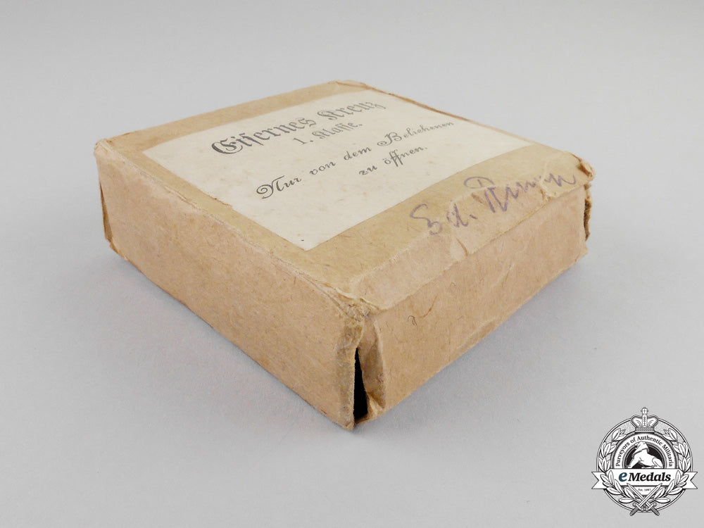 a_named_iron_cross19141_st_class_its_case_of_issue&_presentation_box_l_378_1