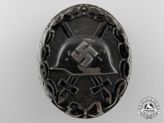 a_black_grade_wound_badge_l_386