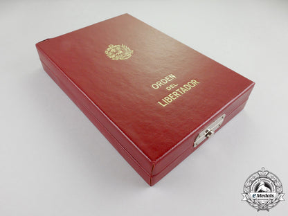 venezuela,_republic._an_order_of_the_bust_of_bolivar,_commander_with_case_l_389_1