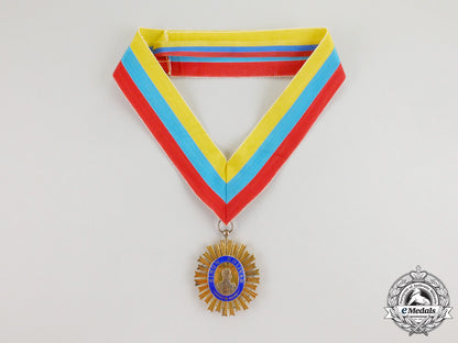 venezuela,_republic._an_order_of_the_bust_of_bolivar,_commander_with_case_l_391_1