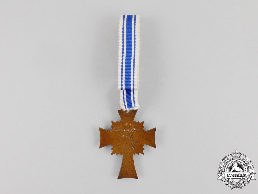 a3_rd_class_cross_of_honour_of_the_german_mother_in_its_packet_of_issue_l_426_1