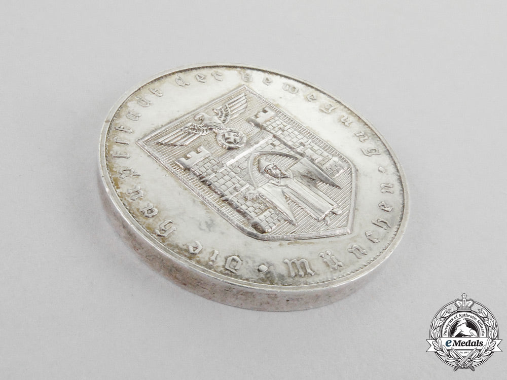 a_silver_medal_for_service_of_civil_servants_of_the_city_of_munich_l_441_1