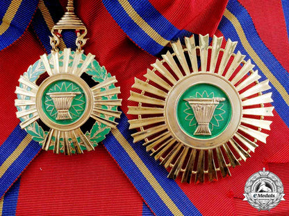 cambodia,_kingdom._a_royal_order_of_sahametrei,_grand_cross,_c.1998_l_494