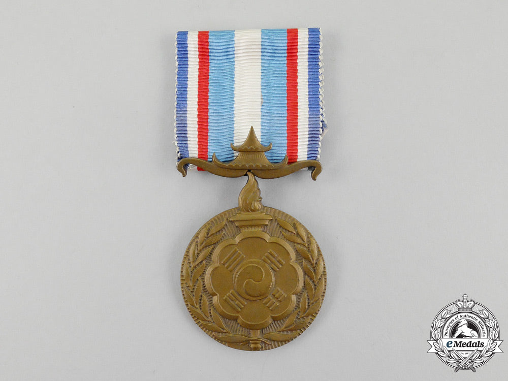 france._a_korean_war_service_medal_l_531_1