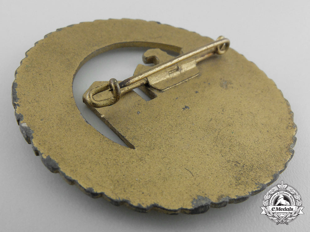 a1944_german_kreisschiessen_badge_l_534