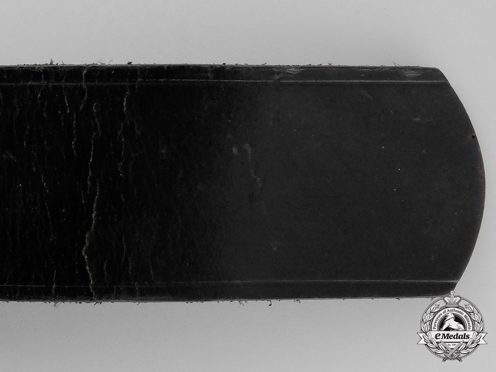 a_hanover_fire_defence_service_officer's_belt_with_buckle_l_637