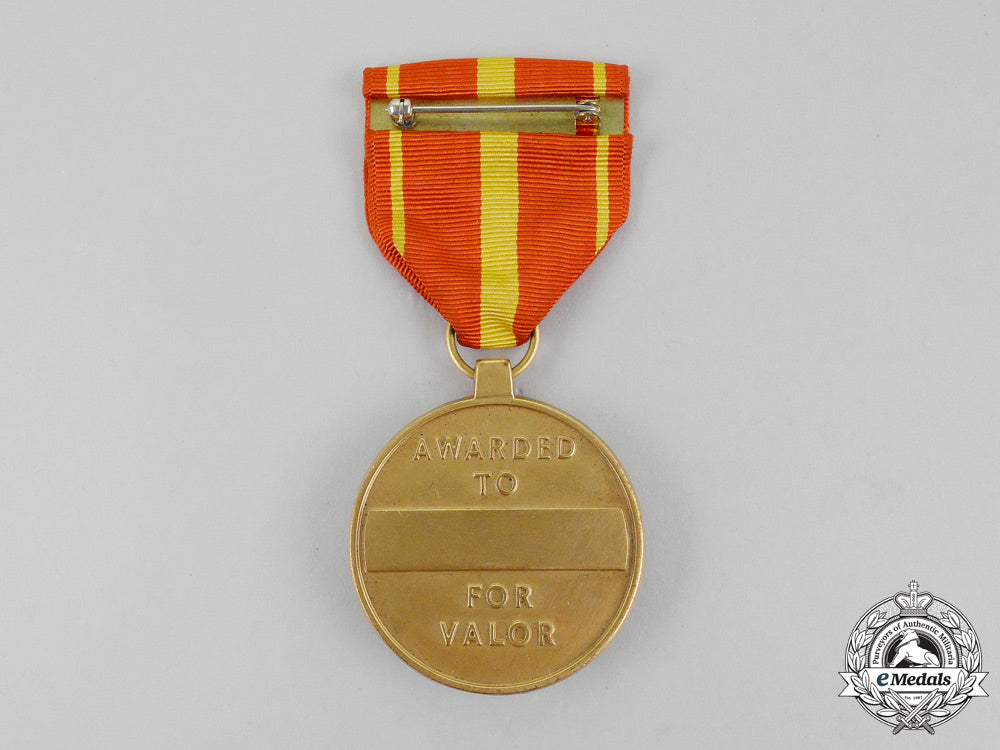 an_american_federal_aviation_administration(_faa)_valor_medal_l_637_1