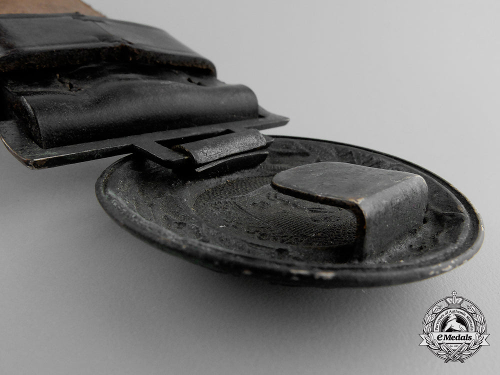 a_hanover_fire_defence_service_officer's_belt_with_buckle_l_643