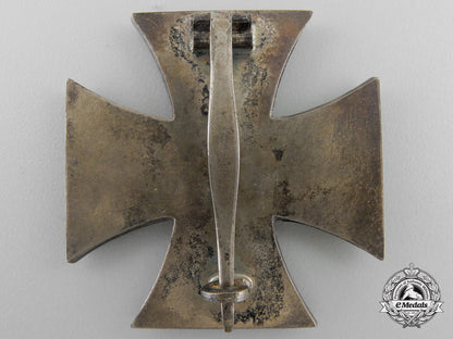 the_iron_cross19391_st&2_nd_classes_of_luftwaffe_oberleutnant_karl_schuh_l_728