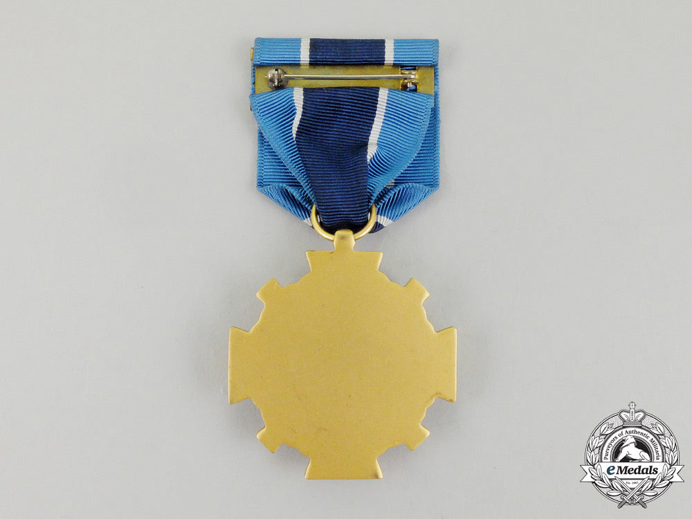 united_states._a_nasa_distinguished_service_medal_l_729_1
