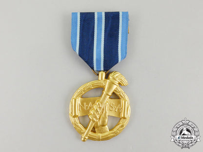 united_states._a_nasa_outstanding_leadership_medal_l_737_1