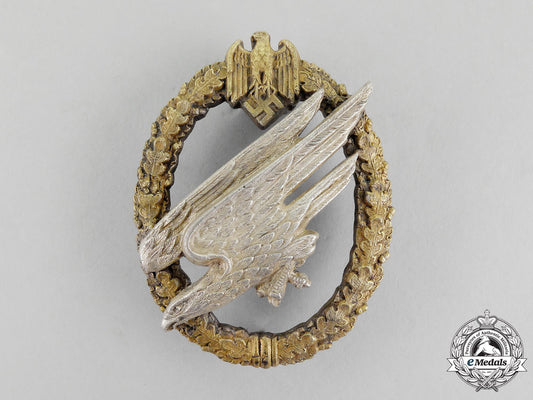 germany,_wehrmacht._a_fallschirmjäger_badge,_by_c._e._juncker_of_berlin_l_864_1_1_1_1_1_1