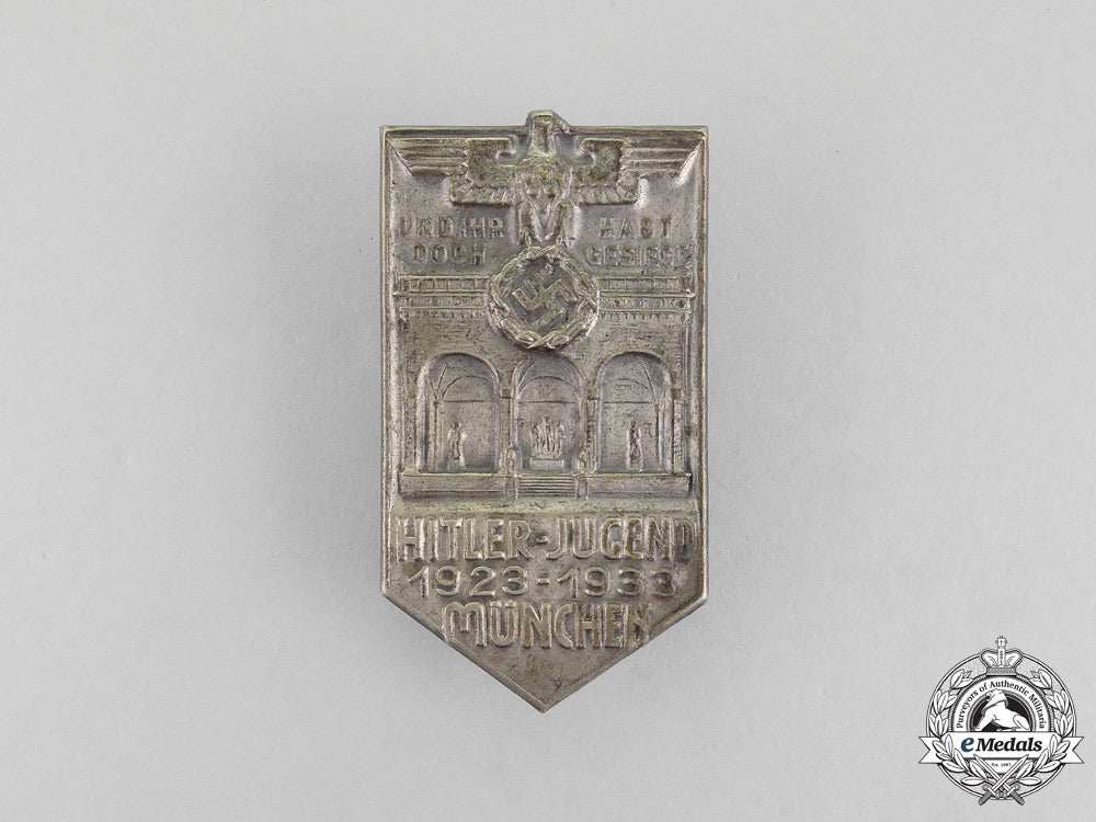 a193310-_year_anniversary_of_the_hj_in_munich_badge_l_927_1