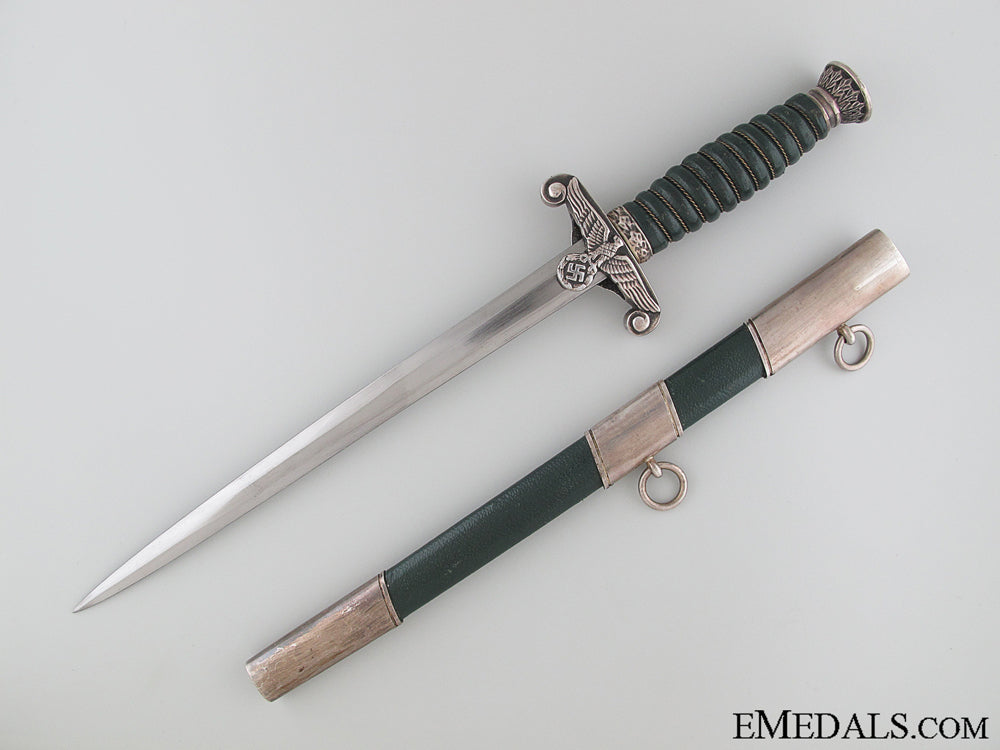 land_custom_official_dagger_by_wkc_land_custom_offi_52b08cf08edff
