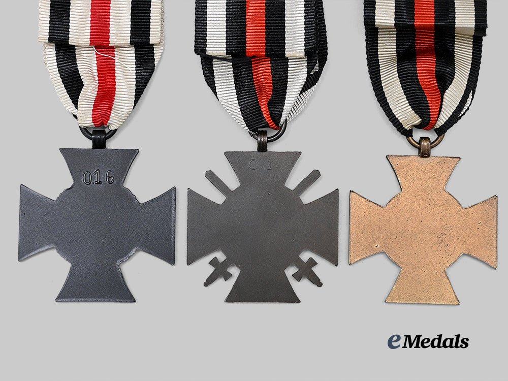 germany,_third_reich._a_mint_lot_of_honour_crosses_of_the_world_war1914/1918,_all_grades_e_medals__m0704-101_5