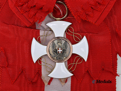 italy,_kingdom._an_order_of_the_crown,_grand_cross_set,_in_gold,_by_gardino_e_medals__m0332-75_10
