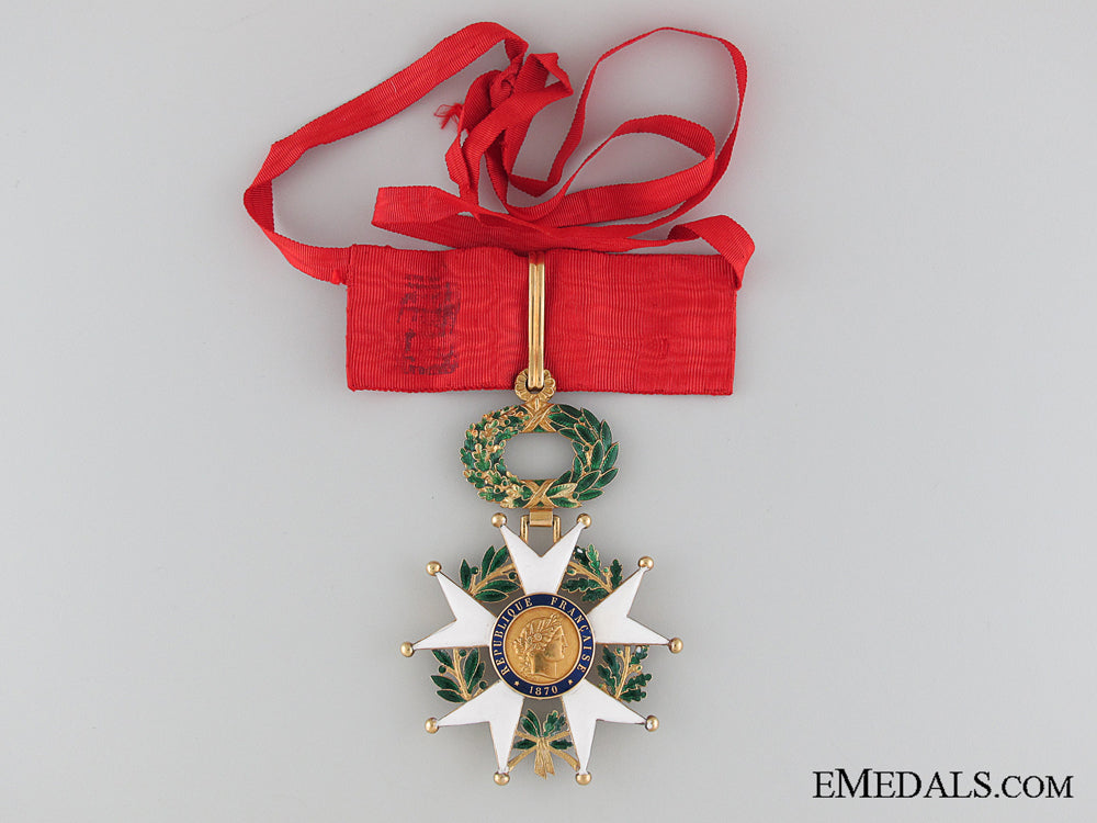 legion_of_honour-_commander's_neck_badge_legion_of_honour_52e40f8a0abb7