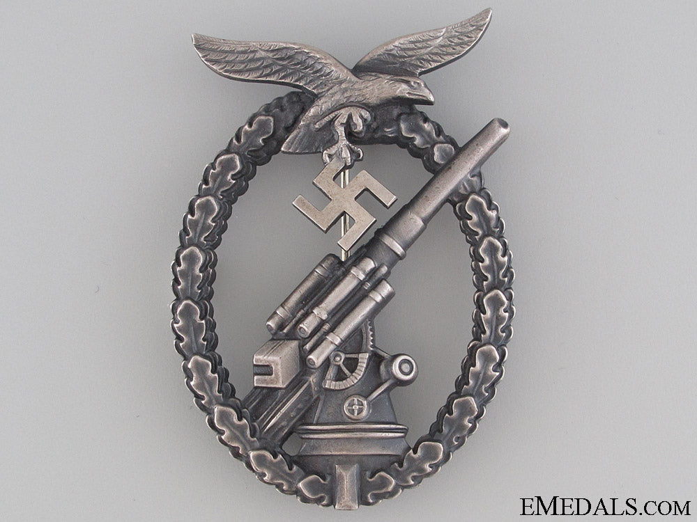 luftwaffe_flak_badge–_tombac_with_ball_hinge_luftwaffe_flak_b_52a22fd46bda1