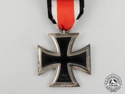 an_iron_cross1939_second_class_m17-000082