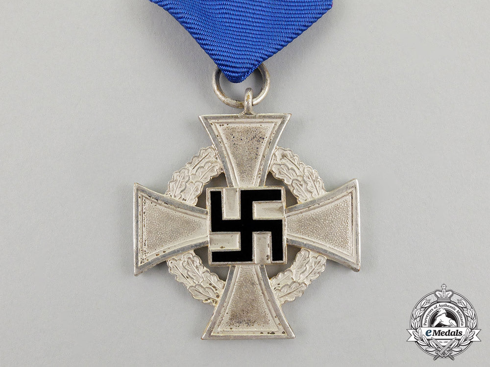 a25-_year_faithful_service_cross_second_class_m17-000110