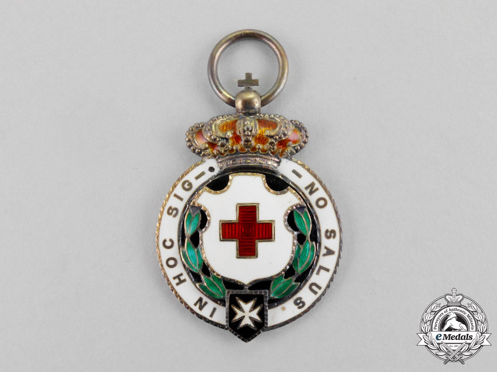 spain._an_order_of_the_red_cross,_second_class_medal_c.1929_m17-000157