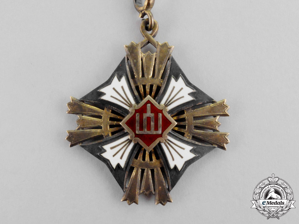 lithuania._an_order_of_the_grand_duke_gediminas;_third_class_neck_badge,_type_ii,_c.1935_m17-1044
