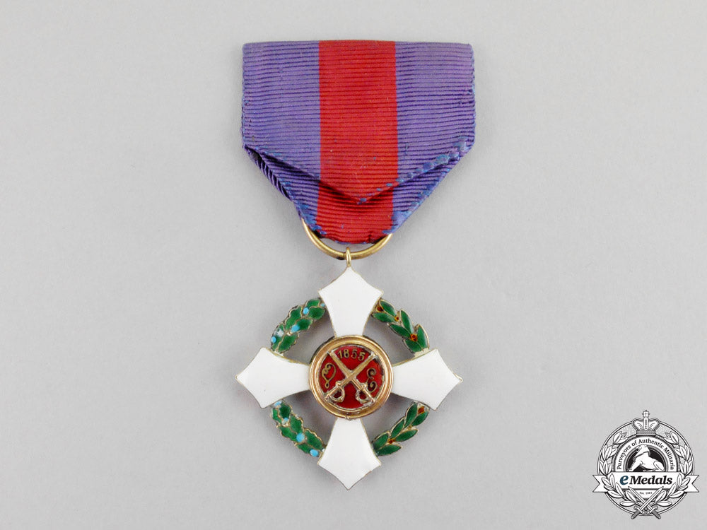 italy,_kingdom._a_military_order_of_savoy_in_gold;_knight’s_breast_badge,_c.1916_m17-1107_1_3_1_1_1_1_1_1_1_1