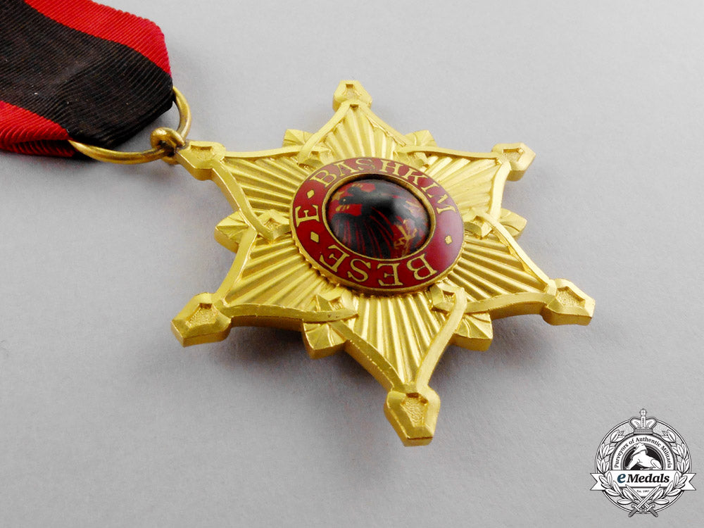 albania._an_order_of_the_black_eagle,_officer's_badge,_c.1930_m17-1320