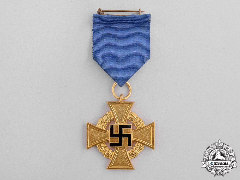 germany._a_cased40-_year_civil_faithful_service_cross_by_deschler&_sohn_m17-1433